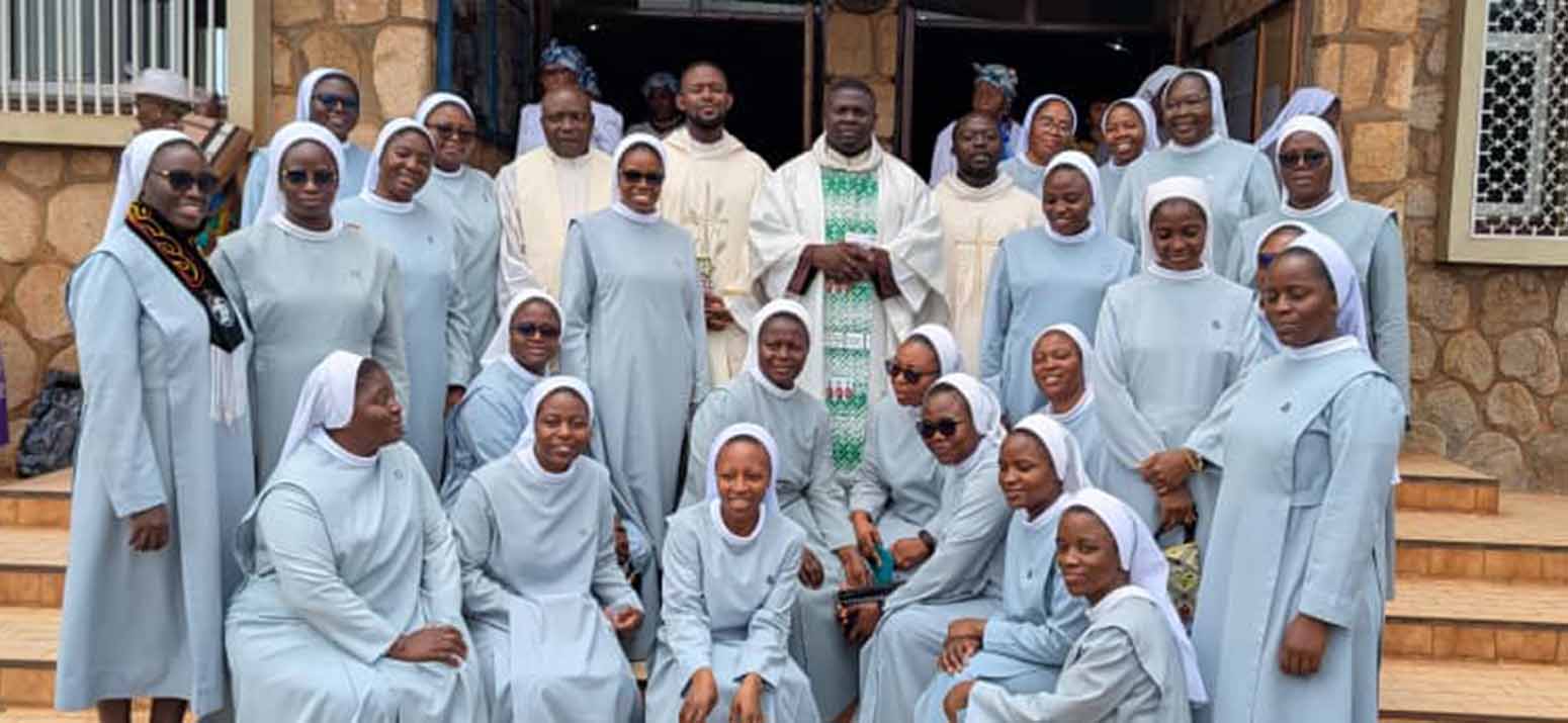 AFRICA: 25 anni di presenza missionaria delle Francescane Missionarie del Sacro Cuore a Bamenda