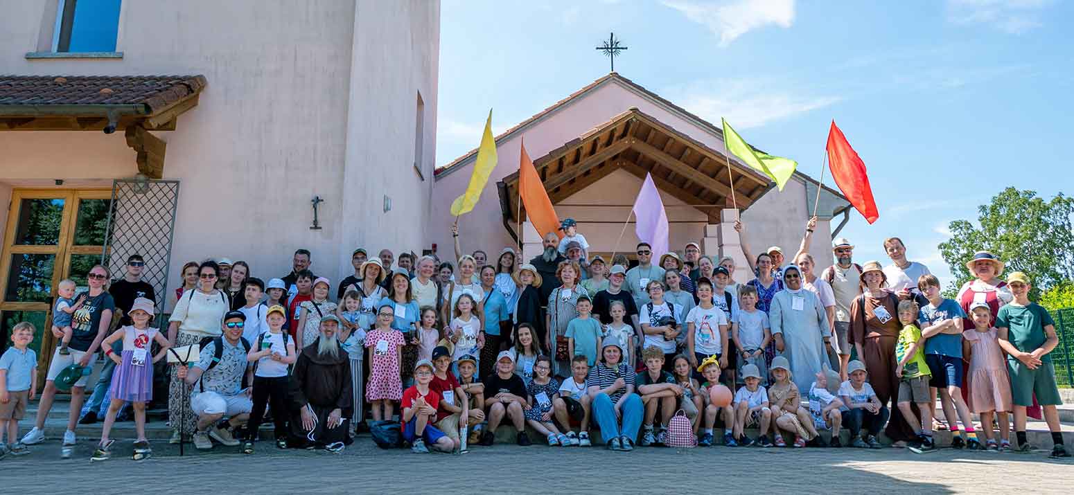 LITUANIA - Festa dei bambini della Famiglia Francescana a Kretinga