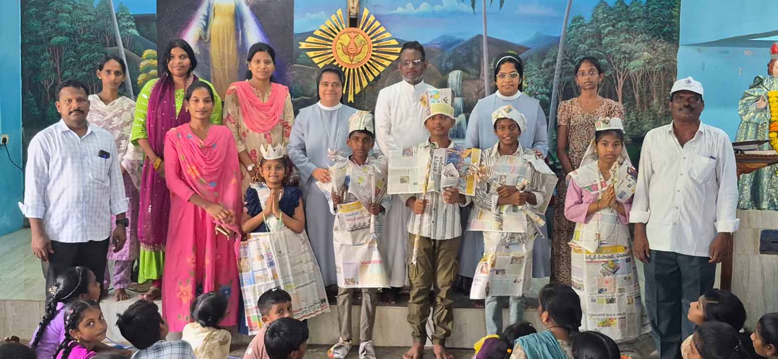 INDIA - Ripartire con entusiasmo: un incontro per preparare i giovani al nuovo anno scolastico