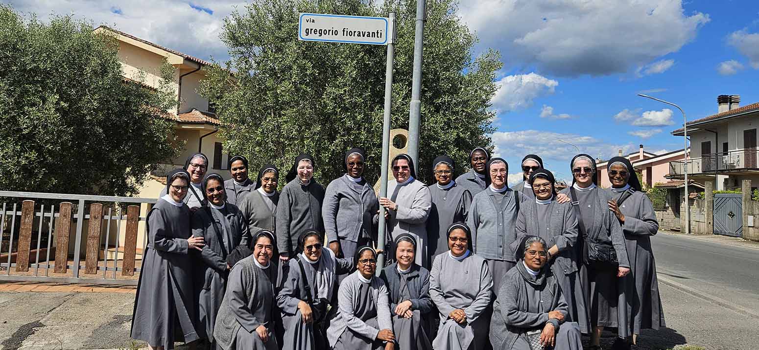 PELLEGRINAGGIO A GROTTE DI CASTRO: Ritornare alle sorgenti