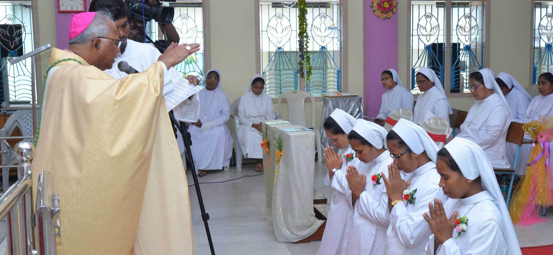 PROFESSIONE PERPETUA DI SR SARITA NAYAK, SR SMITA TIRKEY, SR SRIVALLI NIMMALA, SR SUBASINI MAJHI